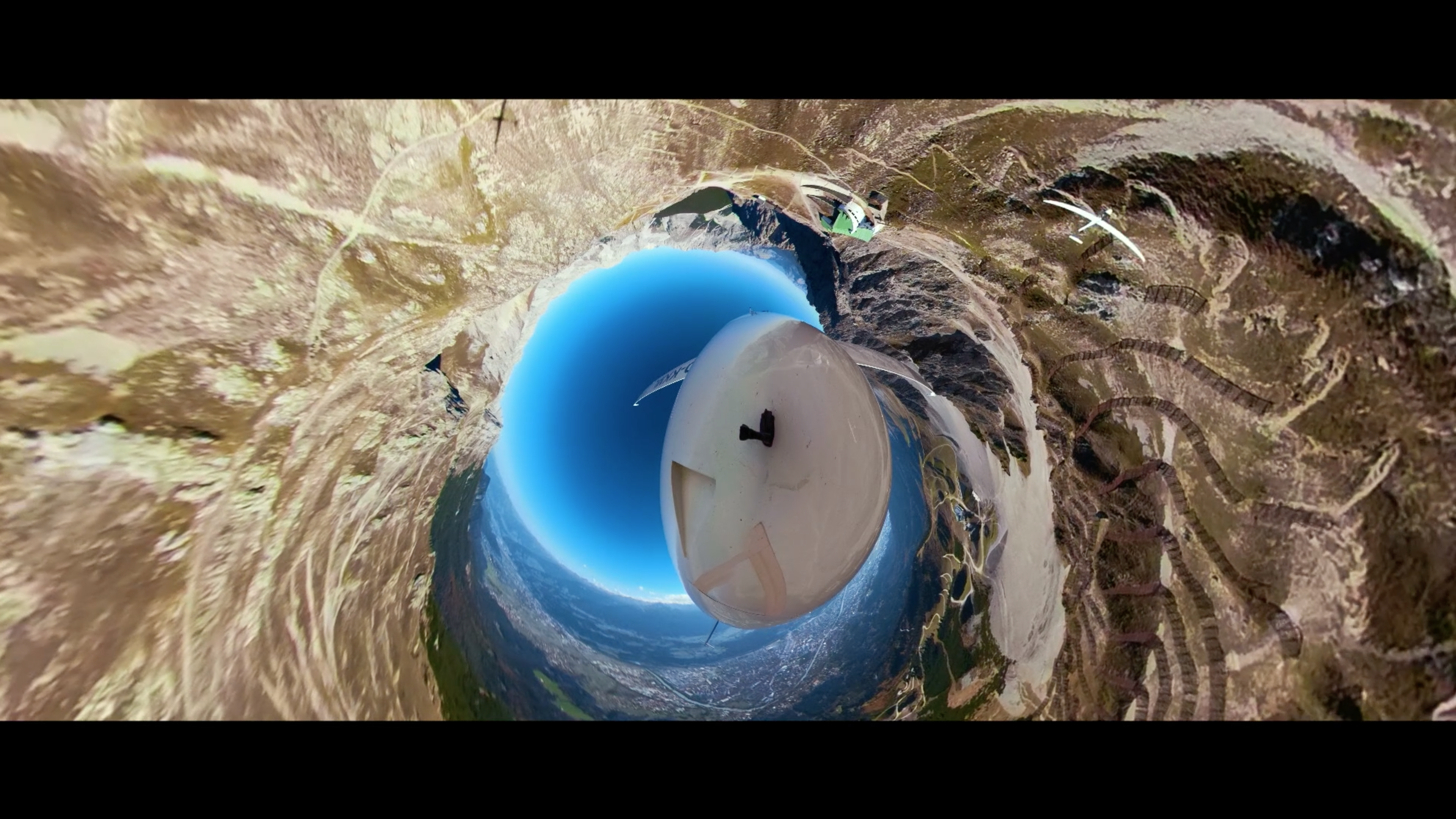 gliding over Hafelekar