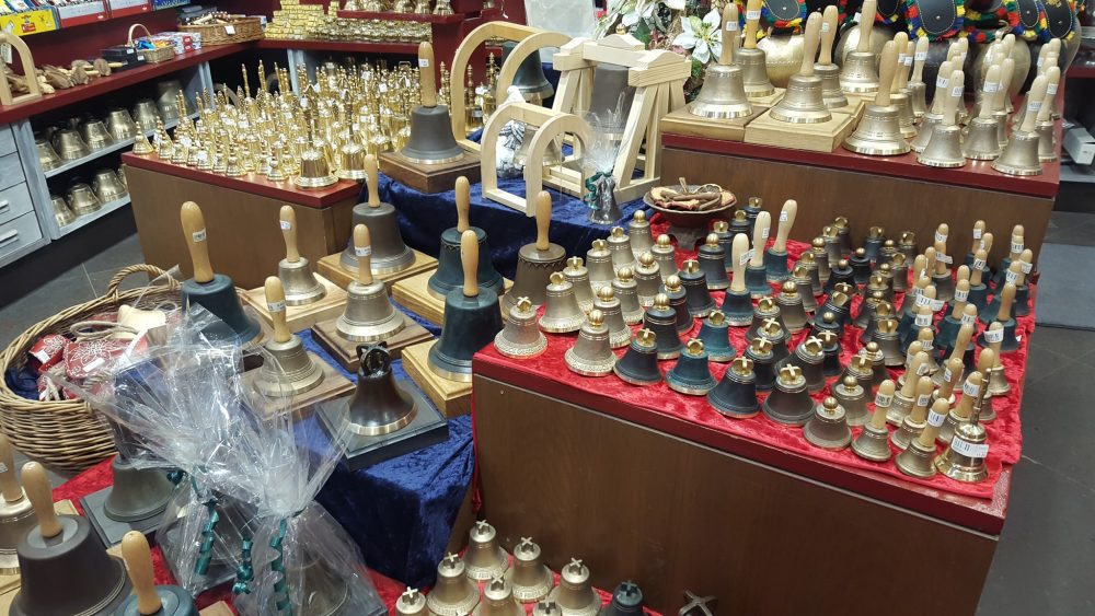 shop Grassmayr Innsbruck campane minuscole