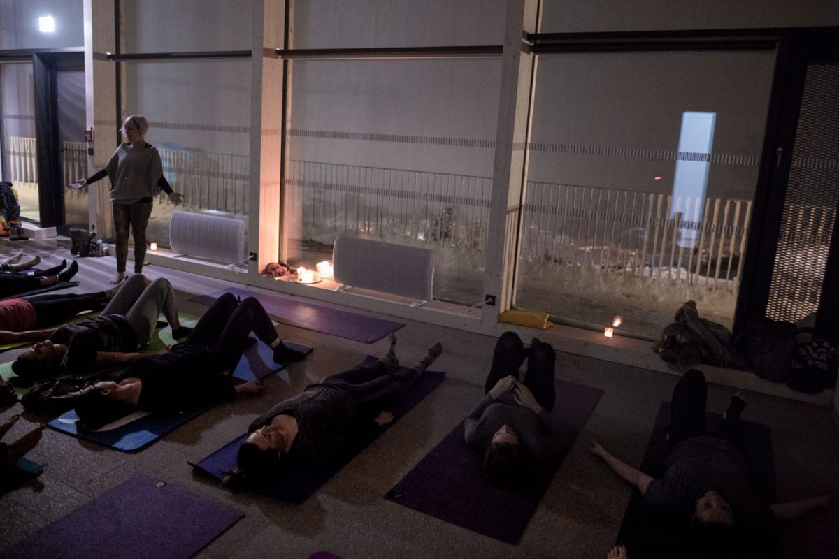 Nach dem Yoga ist Entspannen angesagt.