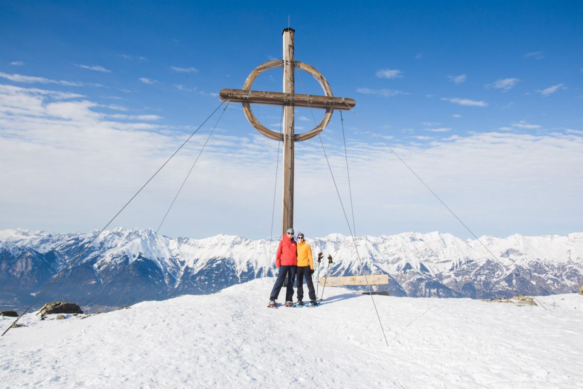 Was für ein Ausblick am Gipfel des Patscherkofels.