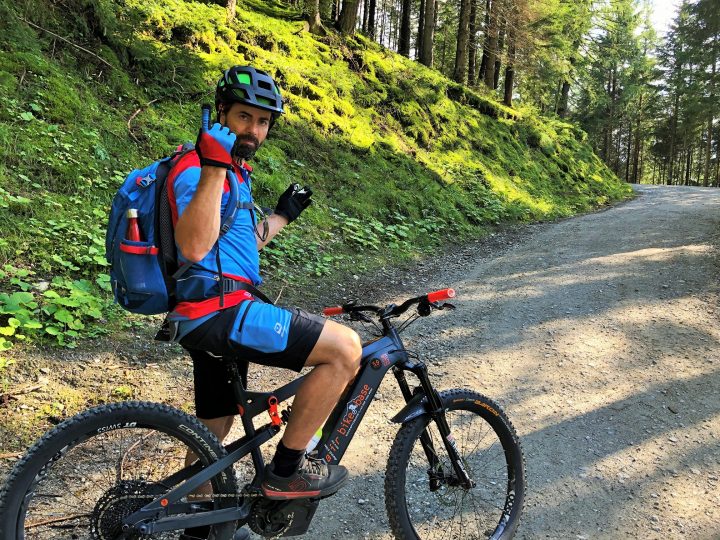 Stephan betätigt sich im Sommer ausschließlich auf dem E-Bike sportlich: „Der Trainingseffekt ist enorm. Ich bin superfit und habe sogar bessere Werte wie 'normale' Biker.“