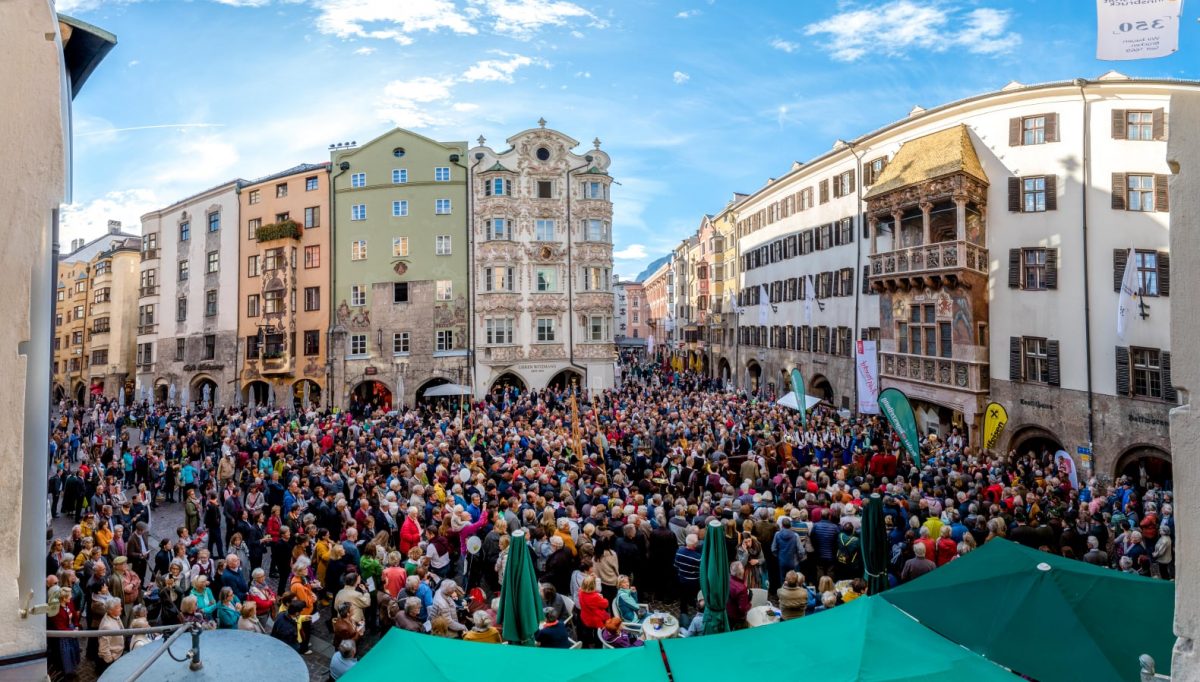 Aufg'horcht, Volksmusik erobert die Stadt