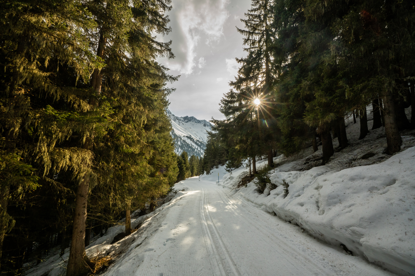 Panoramaweg Lüsens