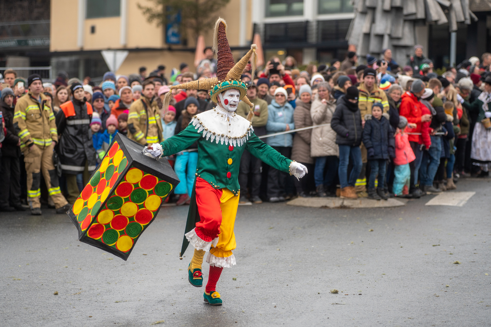 Laternenträger Fasnacht Schleicherlaufen Telfs