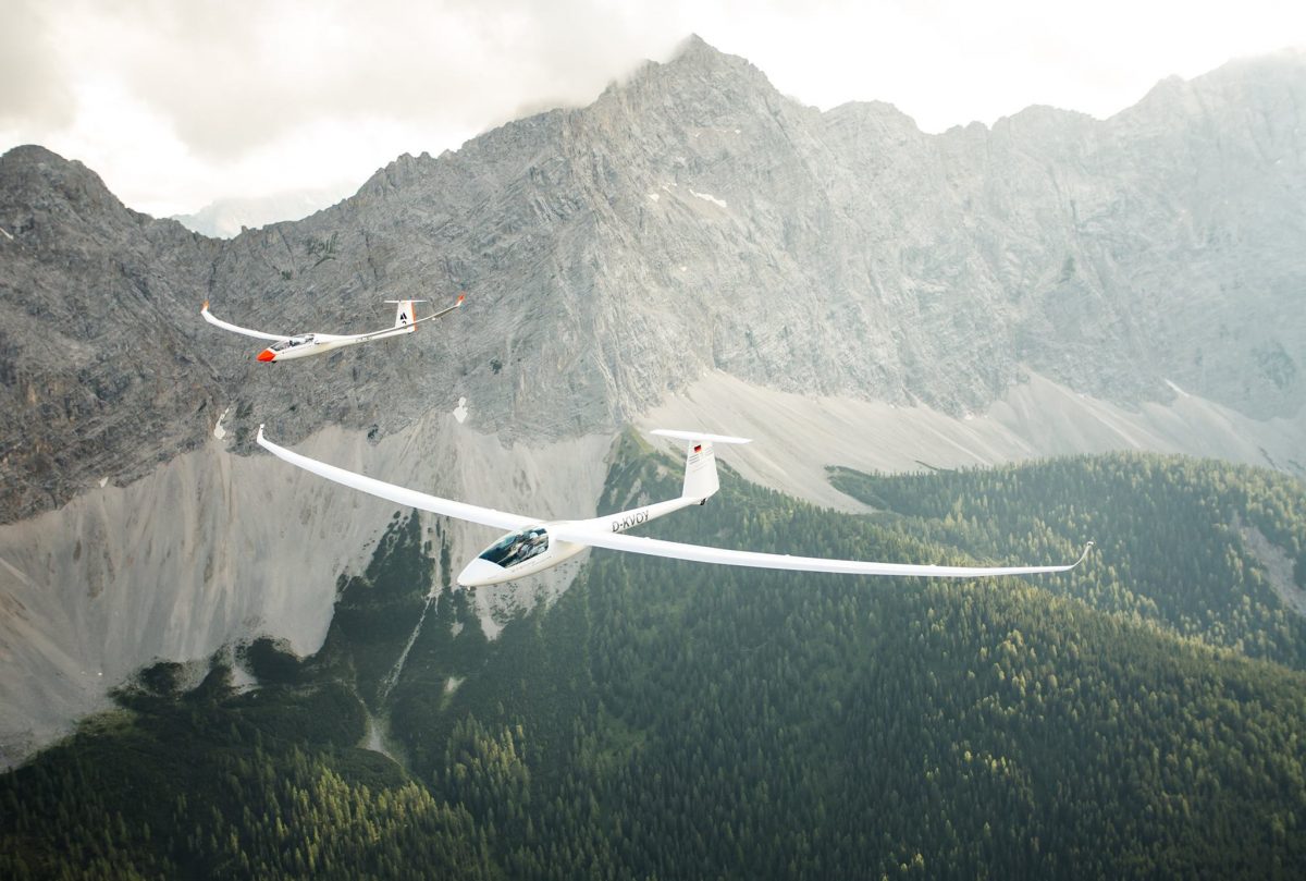 Once in a lifetime: Segelfliegen über den Alpen von Innsbruck aus.