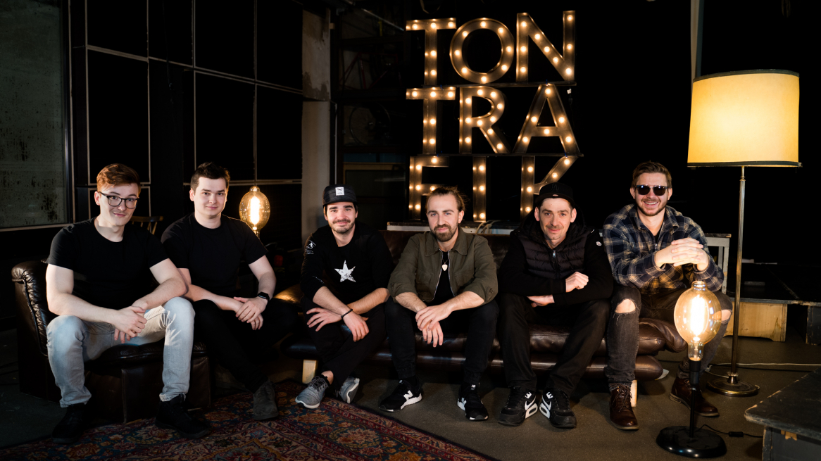 TonTrafik Team