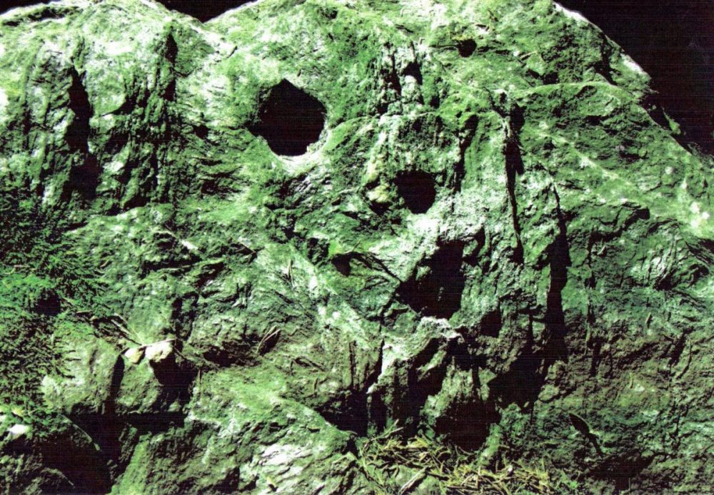 Schalenstein Lanserköpfl