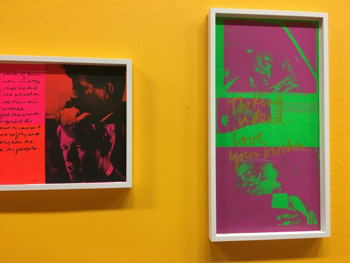 Dettaglio della mostra di Corita Kent al Taxis Palais Kunsthalle Tirol, Foto © Laura Manfredi