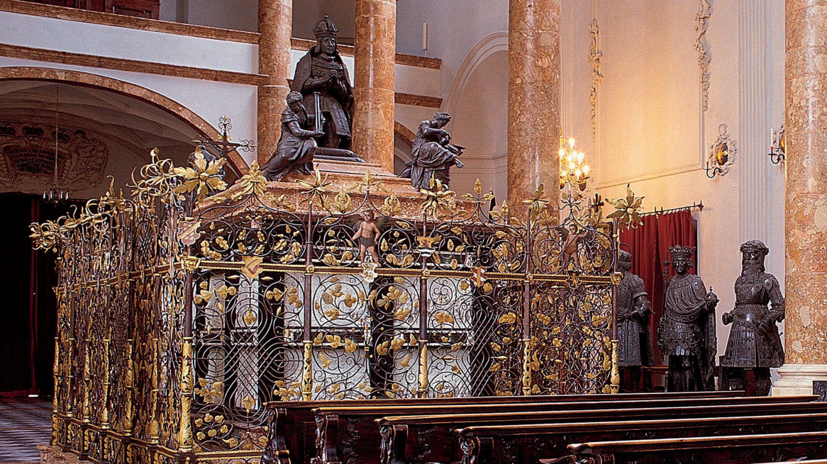 Hochgrab Maximilian I. Hofkirche