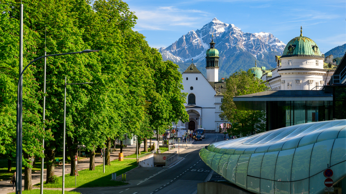 Blick auf die Hofkirche