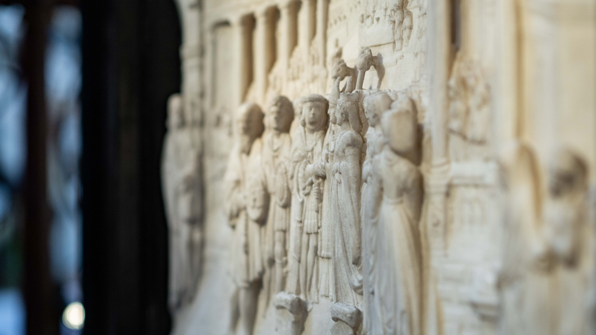 Marmorrelief Kenotaph Hofkirche