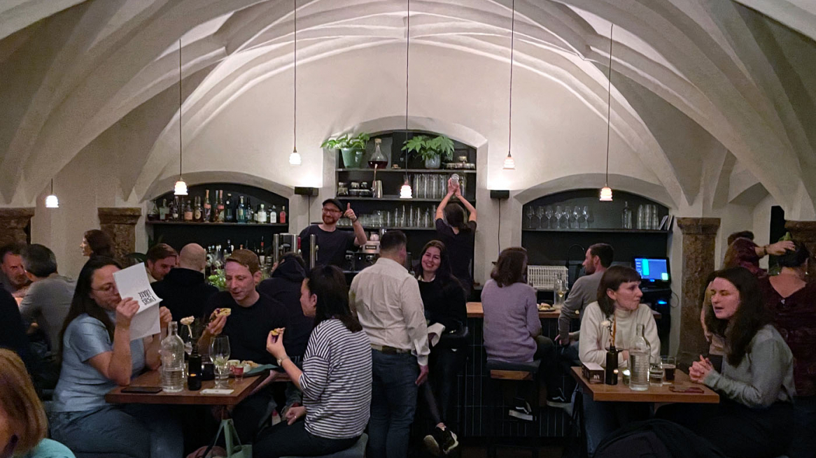 Fuchs & Hase die neue Bar am Domplatz myinnsbruck