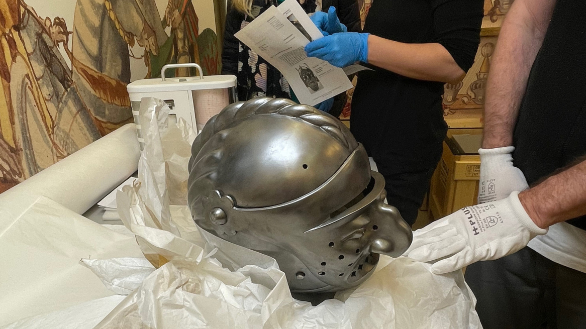 Groteskhelm Bamberg