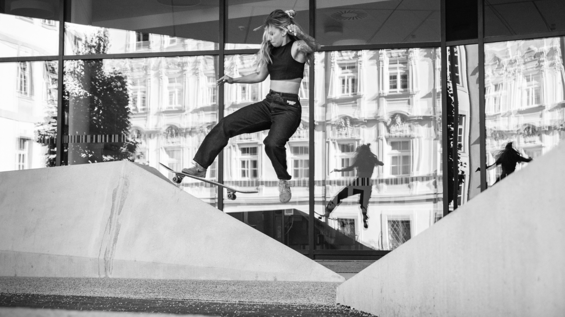 Nailing a trick