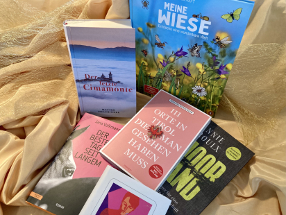 9_Buecher_SGurschler-scaled