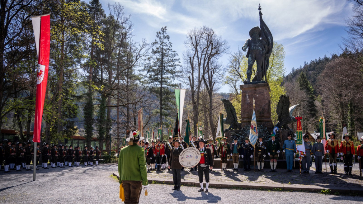 75 Jahre Bund der Tiroler Schützenkompanien