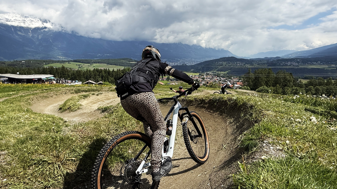 bikepark mutters downhill camp girls