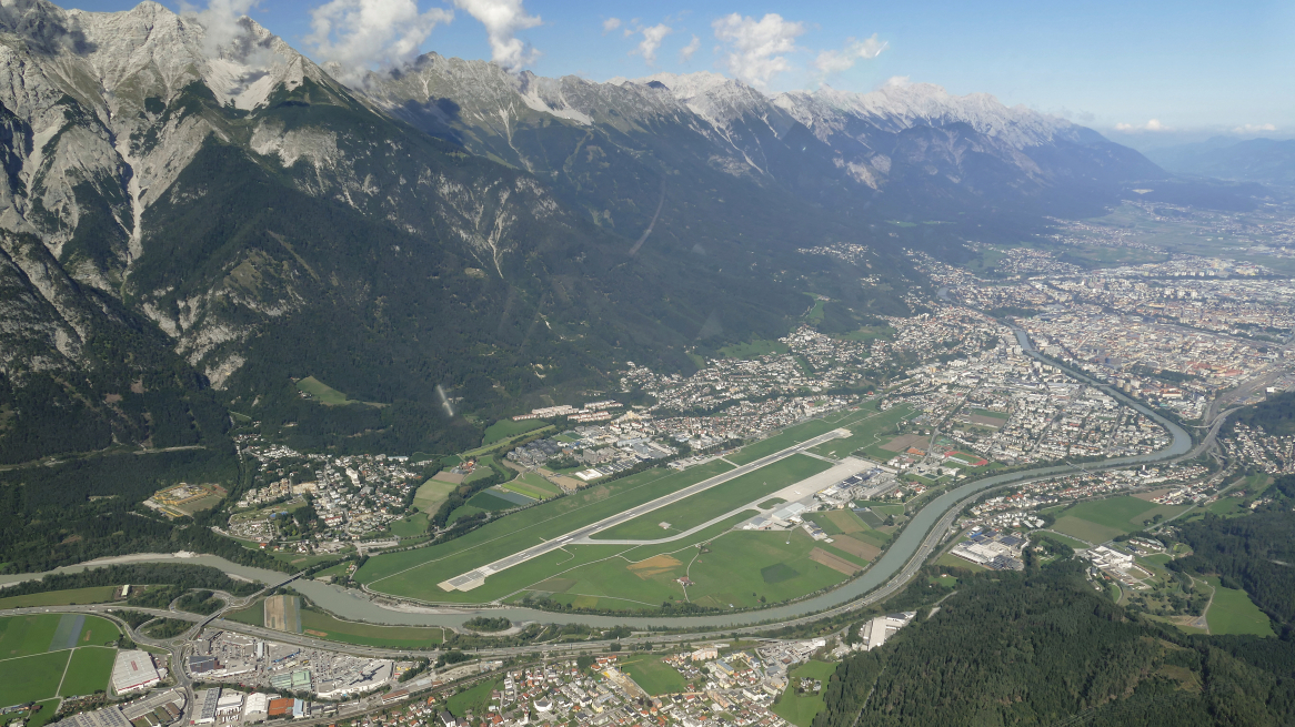 InnsbruckFlughafen2018, Wikipedia, Rolf Kickuth