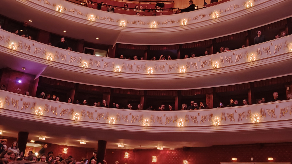 volle Reihen im Landestheater