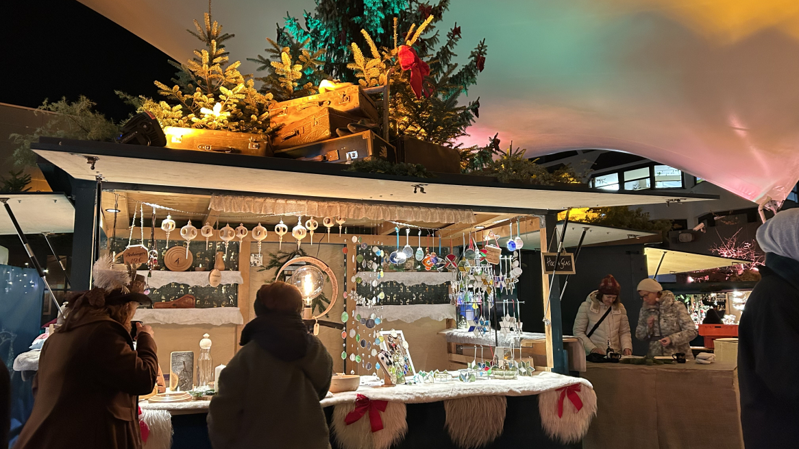 Il mercatino di natale in stile vittoriano a Telfs, Foto © Laura Manfredi