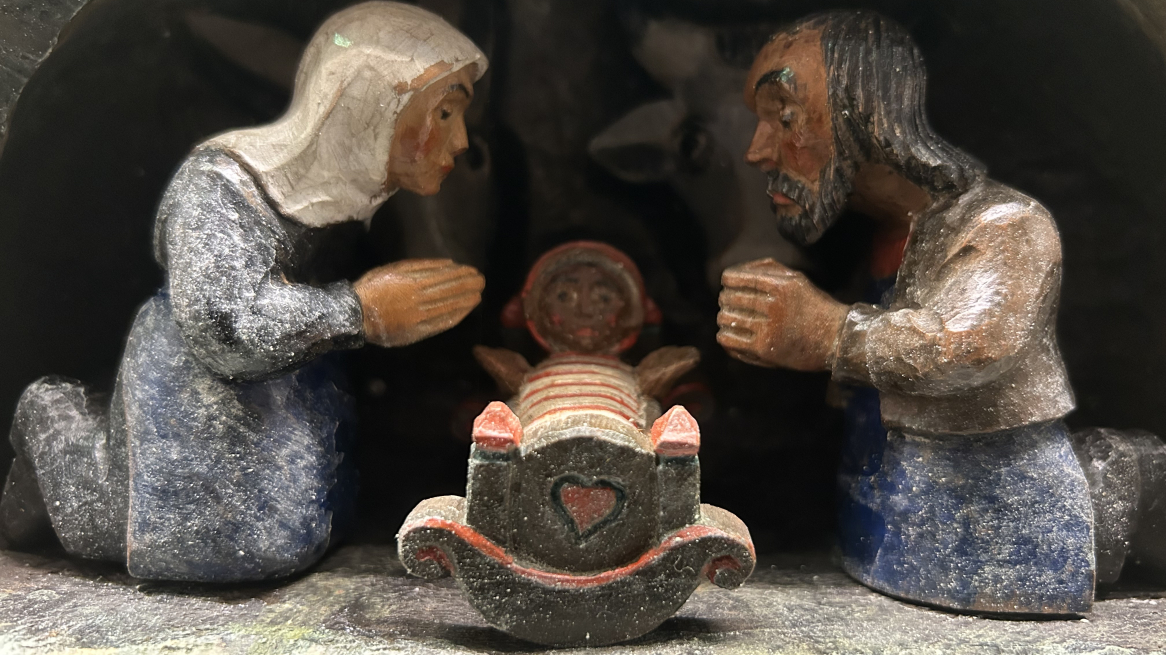 Il presepe Gurschler (1987) è completamente intagliato in legno, Museo dell’Arte popolare Tirolese di Innsbruck, foto © Laura Manfredi