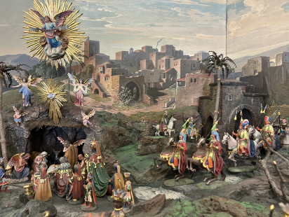Il presepe Kirchmair esposto all’ingresso del Museo dell’Arte popolare Tirolese di Innsbruck, foto © Laura Manfredi