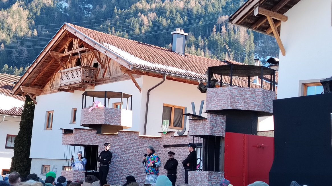 Die Saubuam