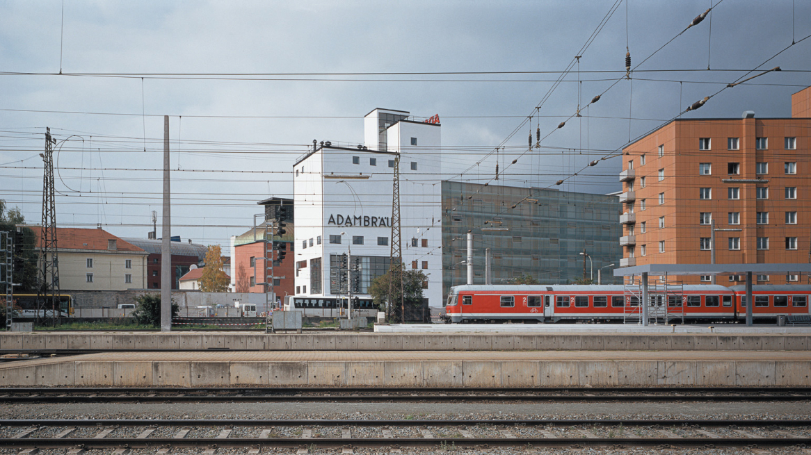 La sede di aut, architektur und Tirol a Innsbruck