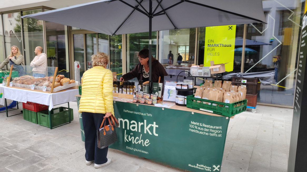 Einkaufen am Telfer Marktl