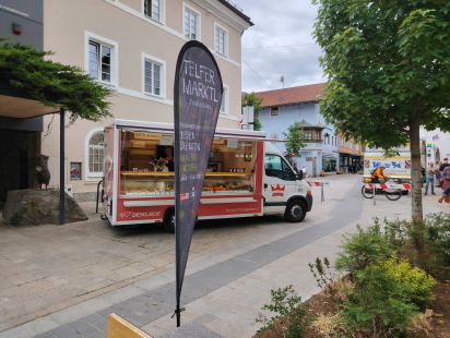 Schild mit Telfer Marktl