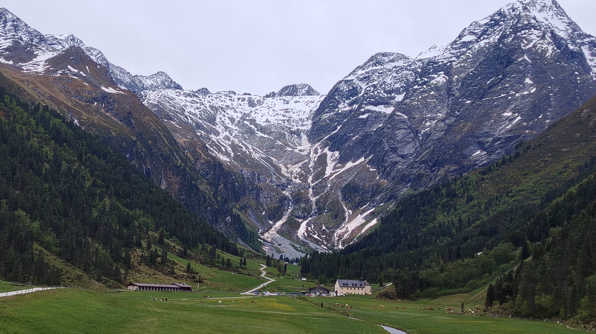 Ausblick ins Lüsenstal