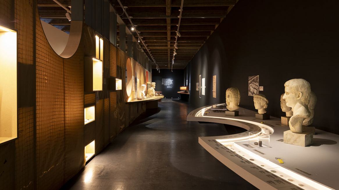Uno scorcio della mostra „Geld macht geschichte“ al Museo dell’Arsenale di Innsbruck, Foto © Maria Kirchner