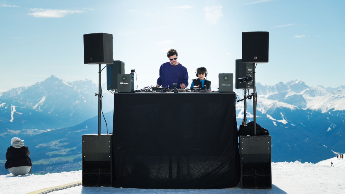 DJ Pferd and his son Gabriel.
