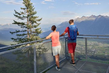 Lacke viewing platform