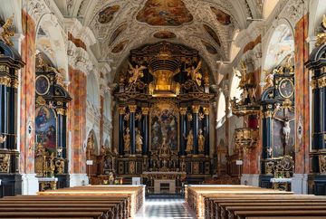 Stiftskirche Stiftsmuseum Wilten