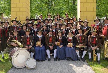 Open-air concert by the Stams Brass Band
