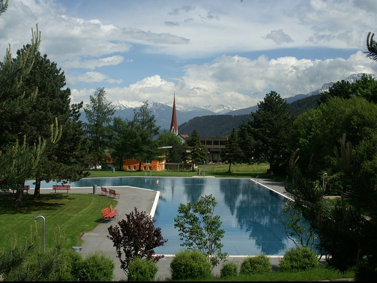 Outdoor swimming pools