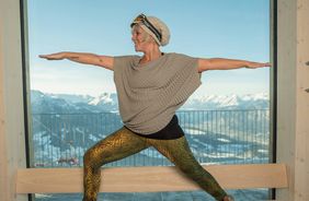 Namaste im Schnee: Winteryoga am Patscherkofel