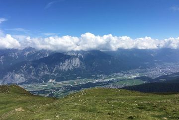 Hoadlwandeling via Axamer Kögele en Pleisen