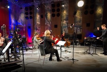 KLANGSPUREN - AUF DASS WIR SO VERWANDELT WERDEN