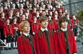 Zingende kinderen in Wilten en de wereld