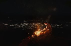 Die Magie der Bergfeuer in Innsbruck – Hinter den Kulissen erlebt
