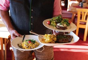 Essen im Schutzhaus