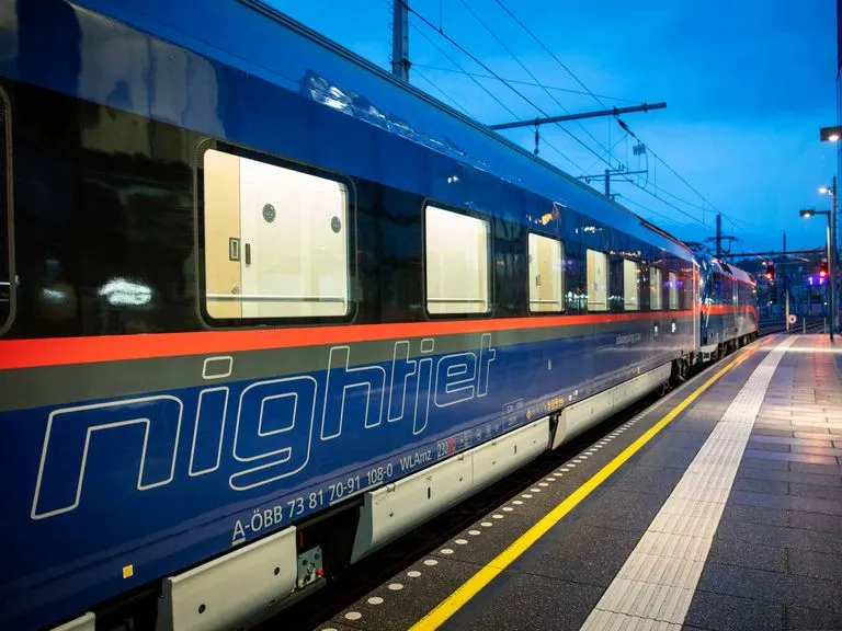 Avec le Nightjet direction montagne