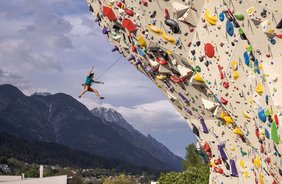 Bergsport findet Stadt – im Kletterzentrum Innsbruck