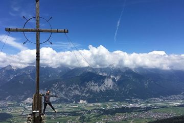 Hoadlwandeling via Axamer Kögele en Pleisen