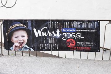 Wurst Joggl: Se venden produco regionales Wurst Joggl: Se venden produco regionales