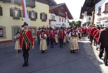 Feast of the Holy Name of Mary procession