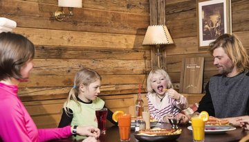 Refuge/restaurant Muttereralm