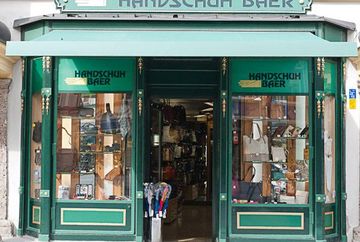 Handschuh-Baer Handschuh-Baer